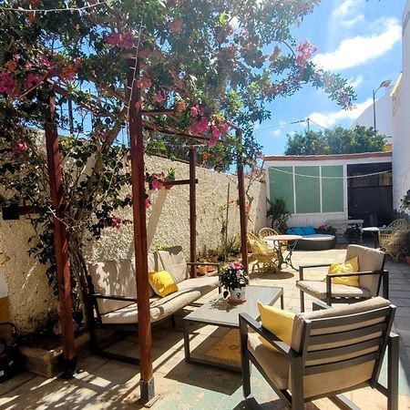 Eden Guesthouse Sardina Buitenkant foto