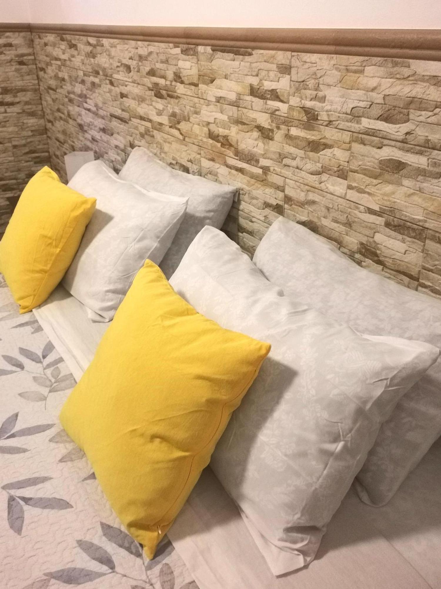 Eden Guesthouse Sardina Buitenkant foto