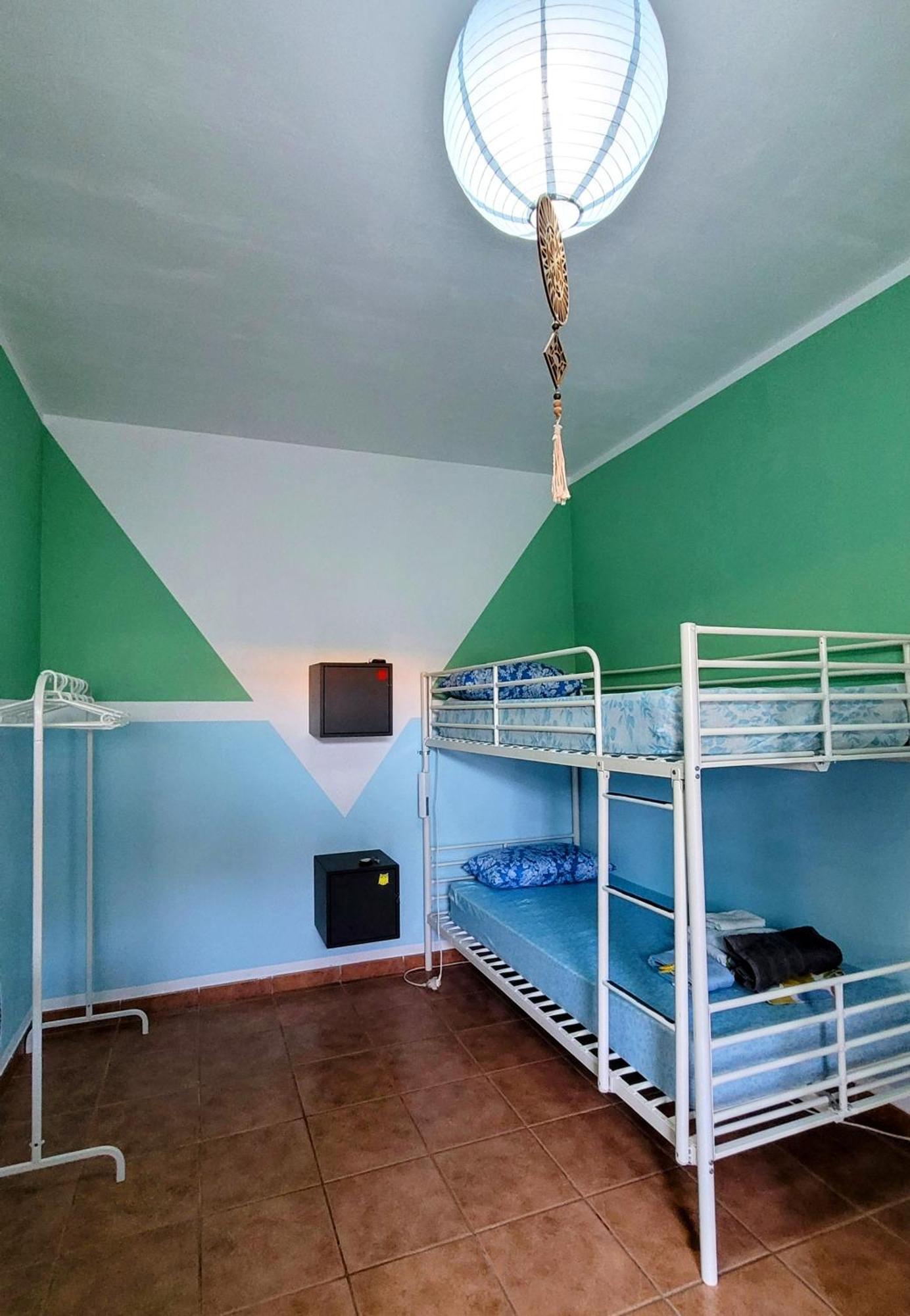 Eden Guesthouse Sardina Buitenkant foto