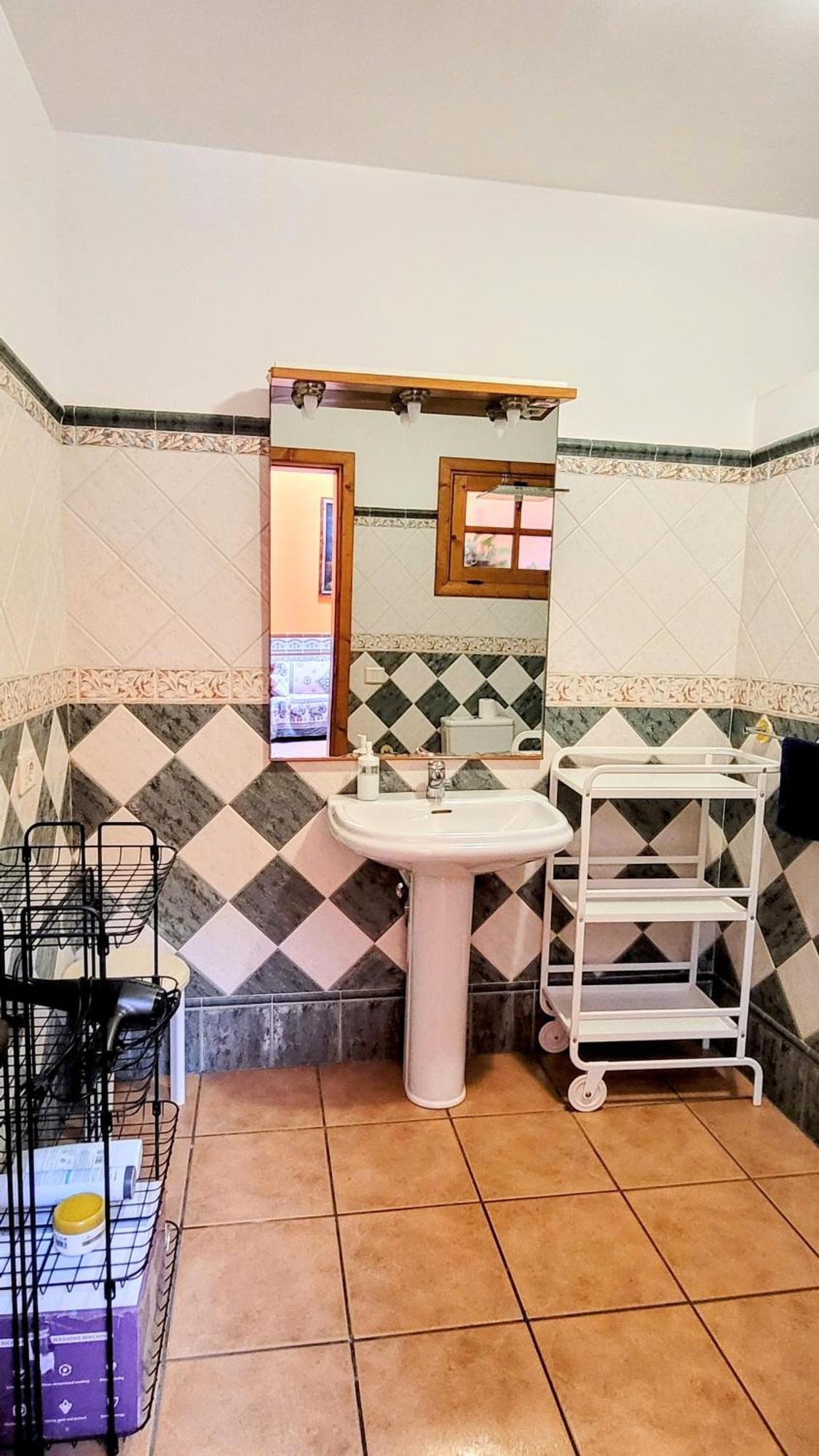 Eden Guesthouse Sardina Buitenkant foto