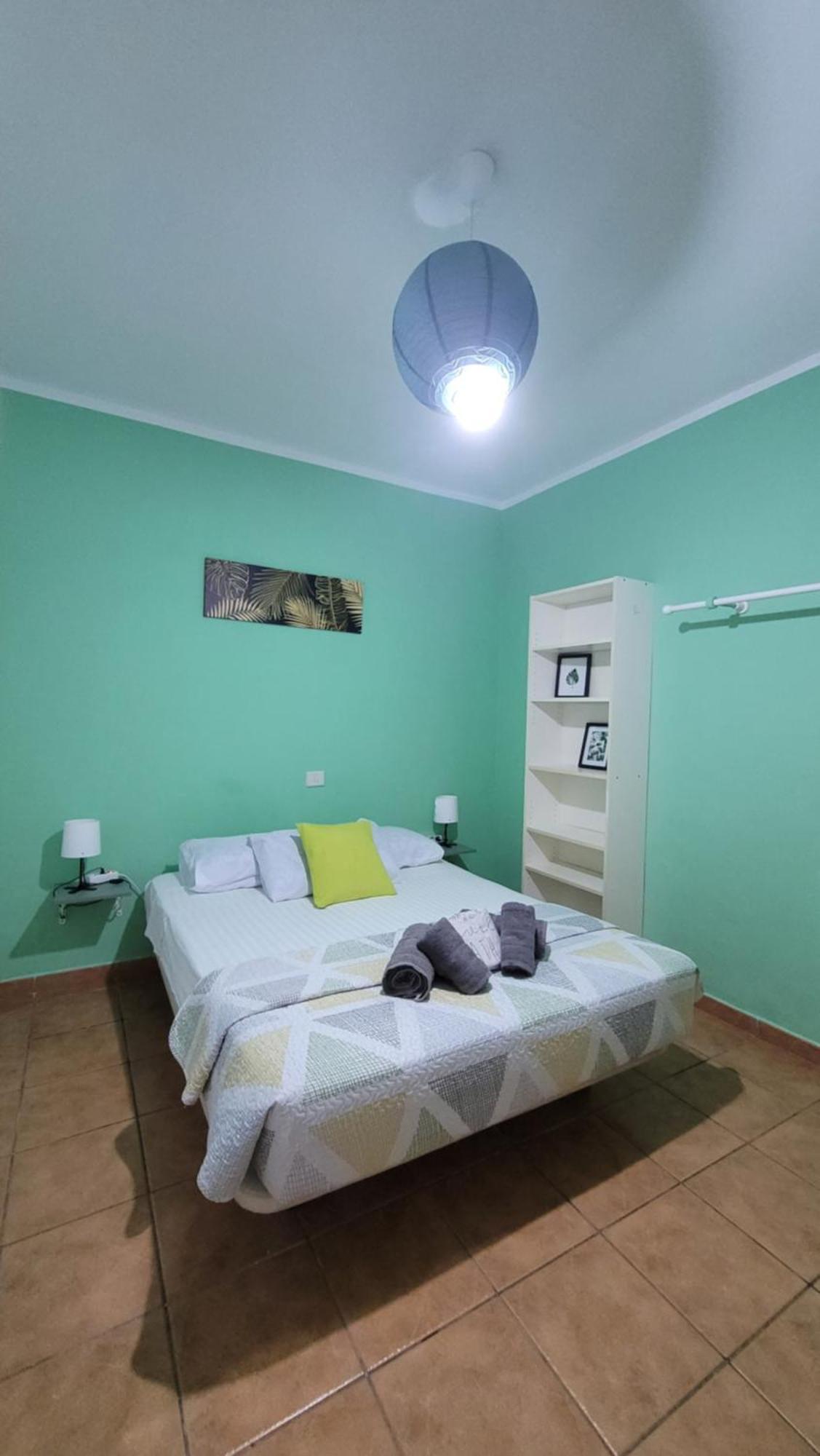 Eden Guesthouse Sardina Buitenkant foto