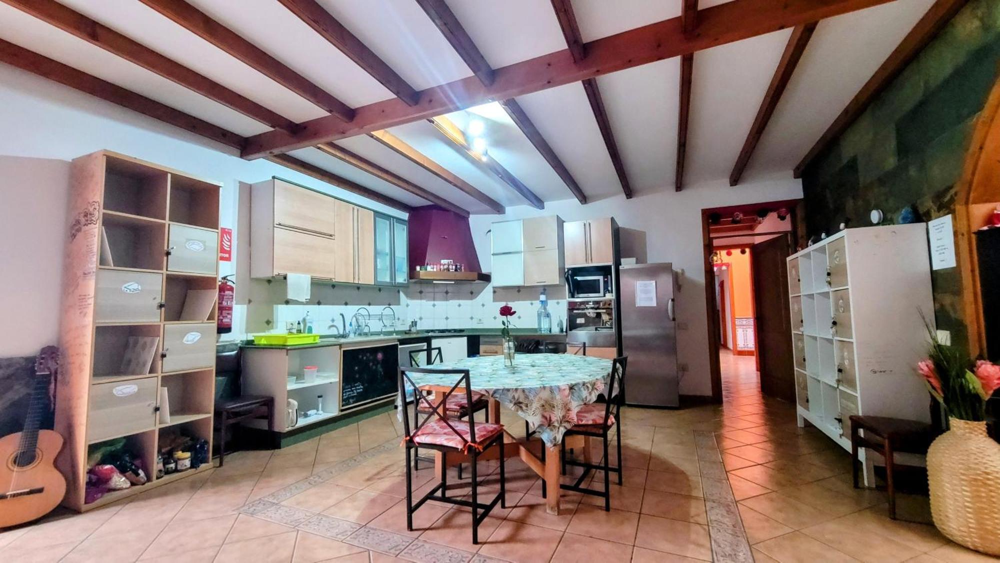 Eden Guesthouse Sardina Buitenkant foto